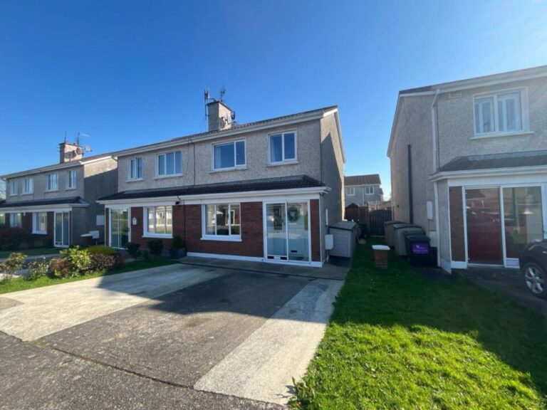 3-bed sold for sale at 13 Kingswood, Waterpark, Carrigaline, Co. Cork, P43 N152