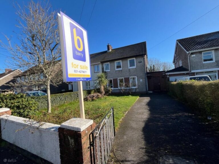 3-bed sale agreed for sale at 11 Farranlea Grove, Model Farm Road, Victoria Cross, Co. Cork, T12P2H9