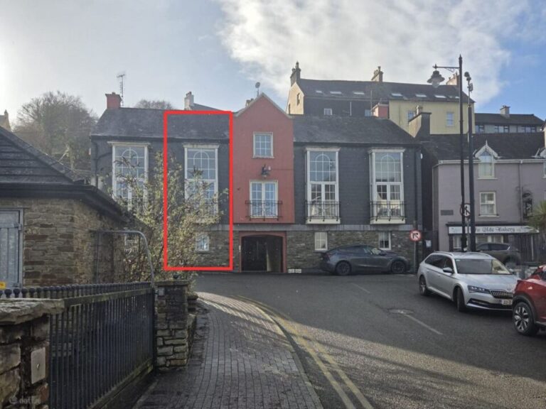 3-bed for sale for sale at 2 The Wharf, 1 Lower O’Connell Street, Kinsale, Co. Cork, P17HK54